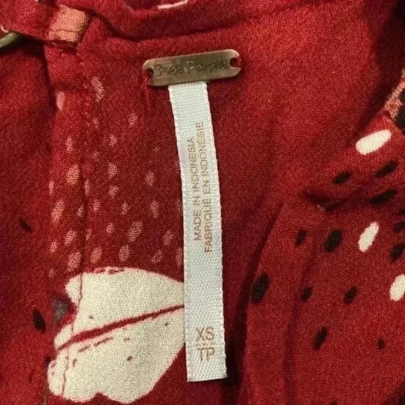 Free people lovely day tunic mini dress in red floral pattern - Picture 5 of 9